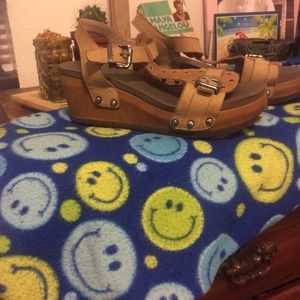 Brown Platform Sandles